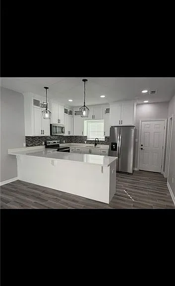 1319 San Vicente Ave #4 — Photo 2