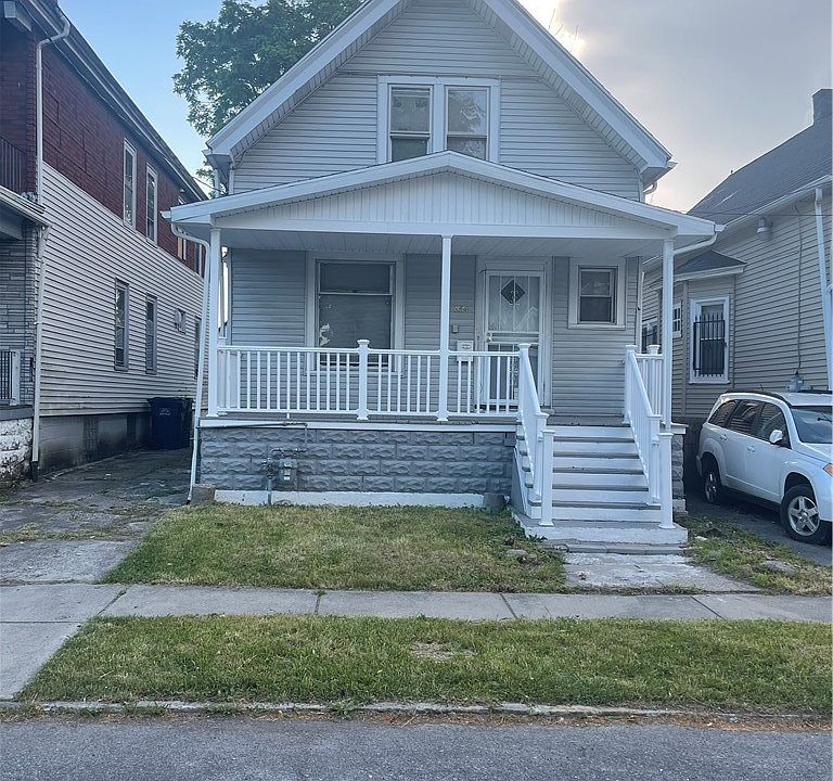 1st image of 154 Zenner St