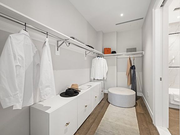 5th image of 11 Greene St APT 6E