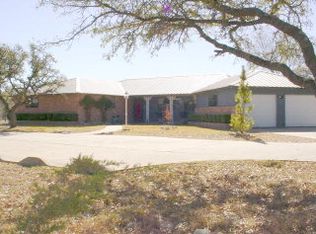 245 Deer Run Dr, Mountain Home, TX 78058