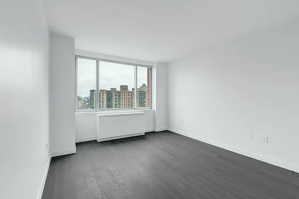 101 West End Avenue — Photo 4