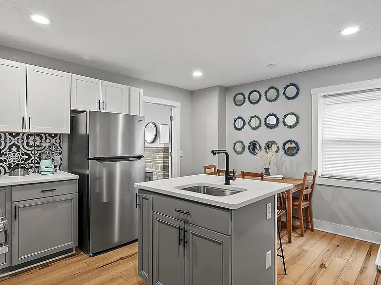 1117 Spring Garden Ave — Photo 5