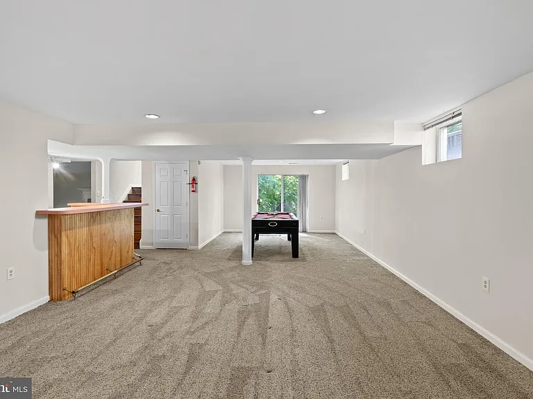 10652 Quarterstaff Rd — Photo 64