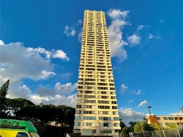 1060 Kamehameha Hwy APT 404B, Pearl City, HI 96782