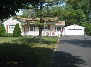 6913 Nash Rd, North Tonawanda, NY 14120