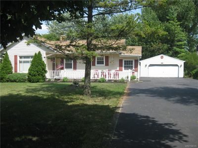 6913 Nash Rd, North Tonawanda, NY, 14120