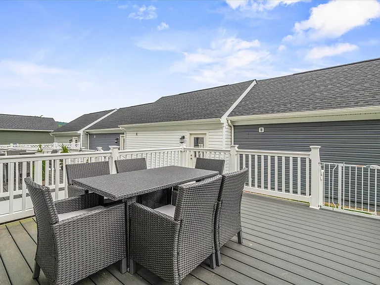 1309 Crampton Pl — Photo 36