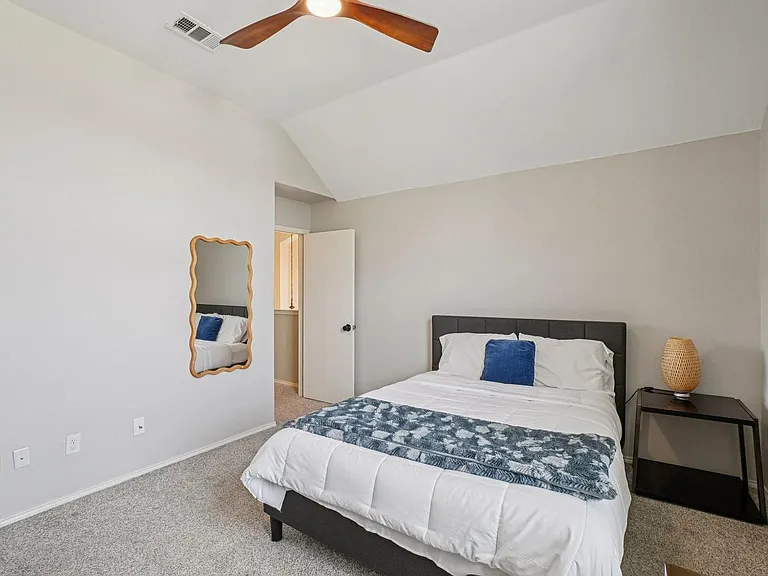 5825 Shetland Cir — Photo 17