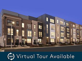 13330 Arrowbrook Dr, Herndon, VA 20171