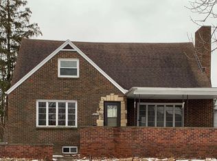 1305 E Hickory St, Streator, IL 61364