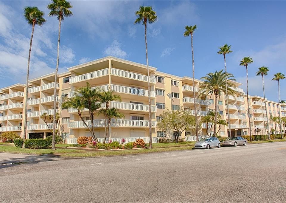 1st image of 1200 N Shore Dr NE Unit 313