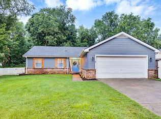 206 Hopkins Ln, Jeffersonville, IN 47130