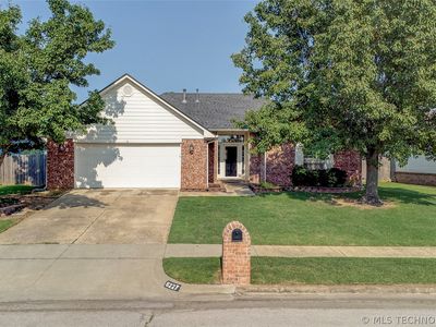 8227 N 127th East Ave, Owasso, OK, 74055