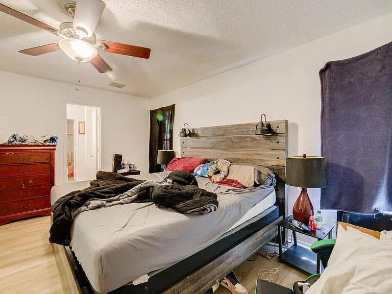 4260 Meadowknoll Dr — Photo 12