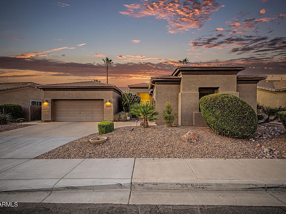 1st image of 362 W CAROB Drive