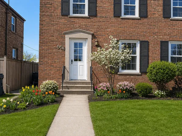 442 Geneva Ave, Bellwood, IL 60104