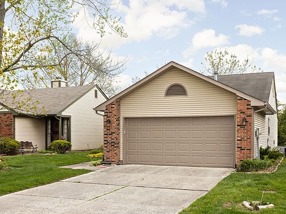 2nd image of 4047 Eagle Cove East Dr