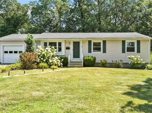 410 Diamond Hill Rd, Warwick, RI 02886