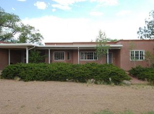 972 Old Santa Fe Trl, Santa Fe, NM 87505