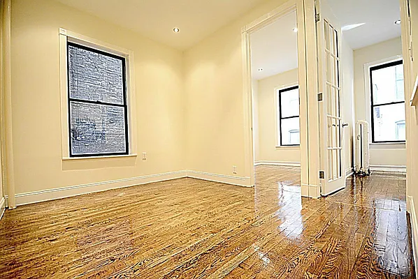 Rented by Compass | media 2