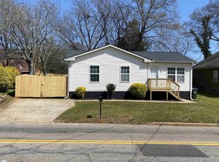 5 Rebecca St, Greenville, SC 29607