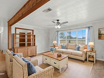 37 Dairy, Pleasanton, TX, 78064