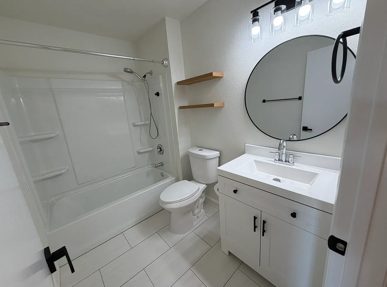 1070 Calle Del Cerro — Photo 3