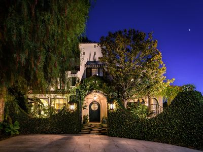 1462 N Kings Rd, Los Angeles, CA, 90069