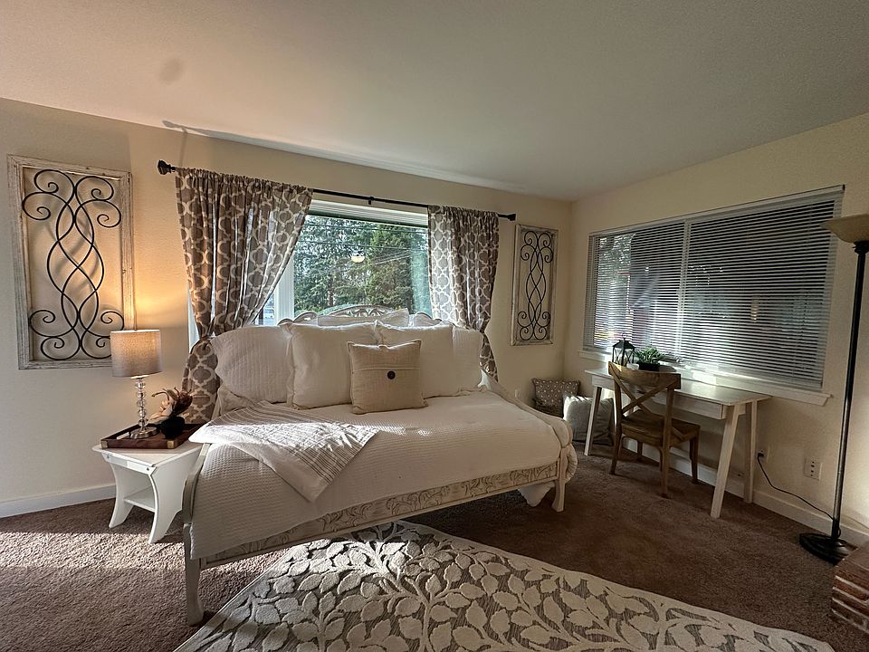 1st image of 217 Lake Louise Dr SW #A