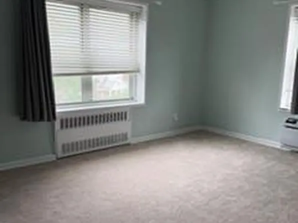 47-27 Little Neck Pkwy Little Neck pkwy #3G, Little Neck, NY 11362