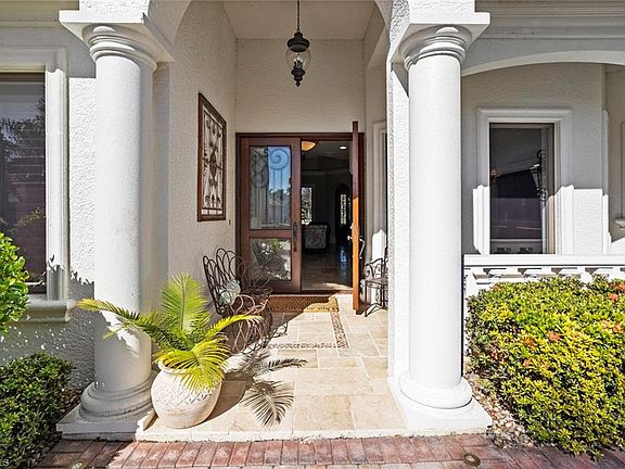 3rd image of 20535 Greentree Ct