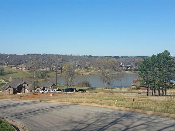 4th image of 120 Lake Lou Ella Dr
