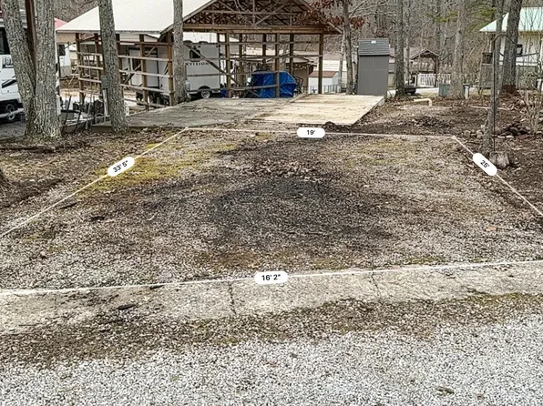 21 Sarvis Rd, Crossville, TN 38571