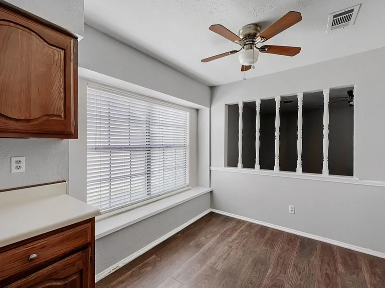 1005 Whitewater Trl — Photo 6