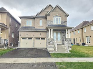 48 Duxbury Rd, Brampton, ON L6R 4E2
