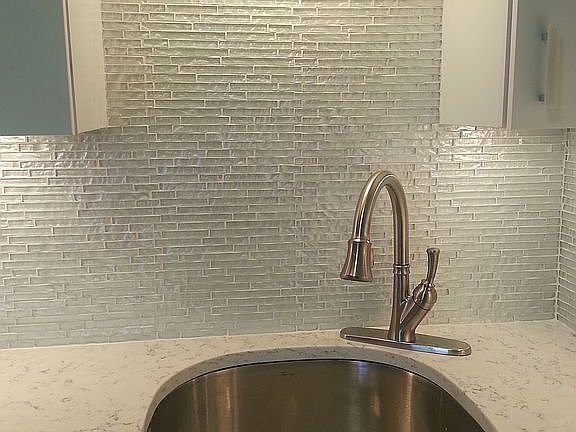2nd image of 2144 N Lincoln Park W APT 5B