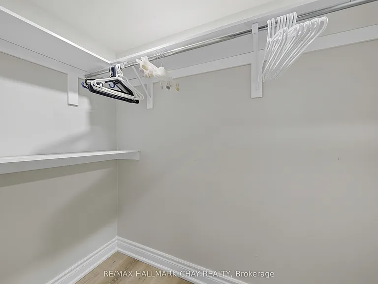 63 Janes Cres #BASEMENT — Photo 28