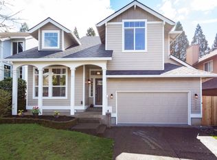 9350 SW Stono Dr, Tualatin, OR 97062