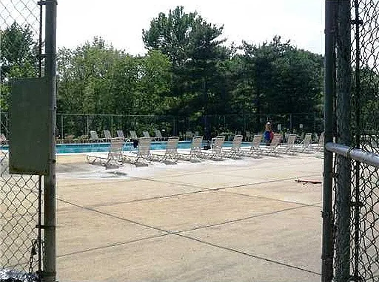 2 bed, 1108 sqft, $2,550 — Photo 4
