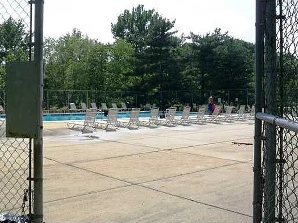362 Constitution Cir, North Brunswick, NJ 08902
