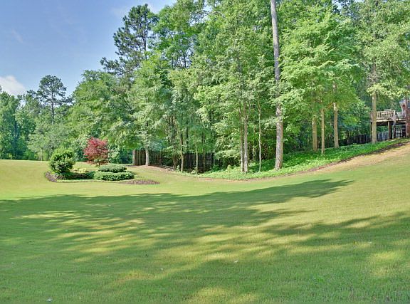 5th image of 319 High Chaparral Dr