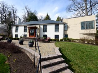7530 Cayuga Ave, Bethesda, MD 20817