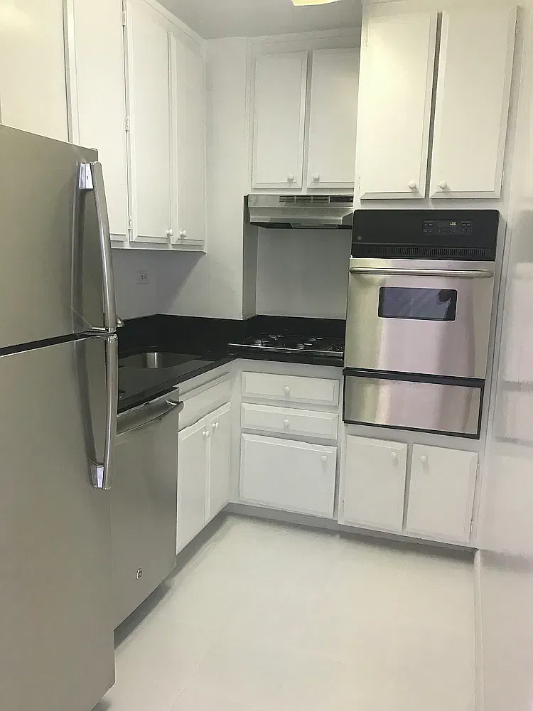 245 East 63rd Street — Photo 3