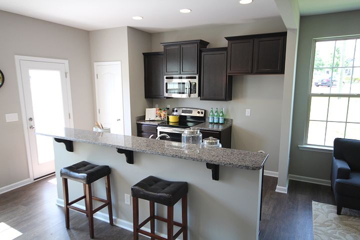 Photos of model home.