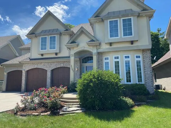 3707 South Cherokee WAY, Milwaukee, WI 53221