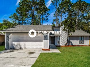 8219 Crosswind Rd, Jacksonville, FL 32244