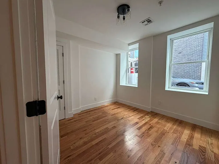 2502 West St #1B — Photo 3