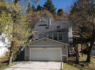 30361 Live Oak Dr, Running Springs, CA 92382