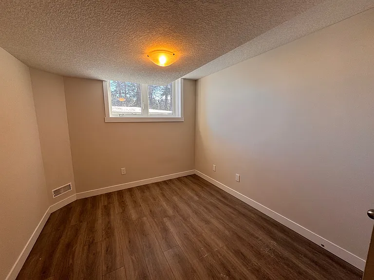 1170 Bethel Rd #B — Photo 7