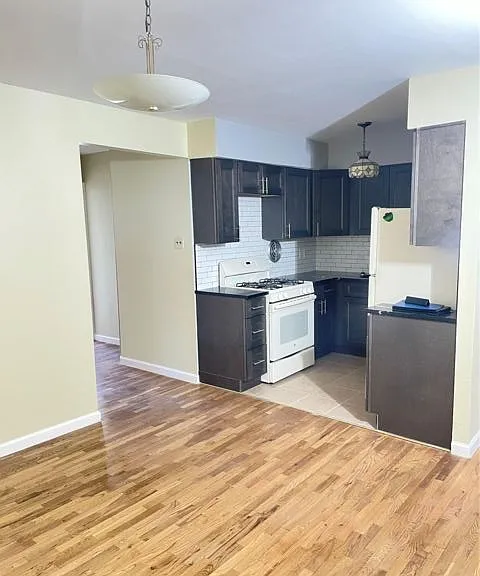3435 Ely Ave #2 — Photo 4